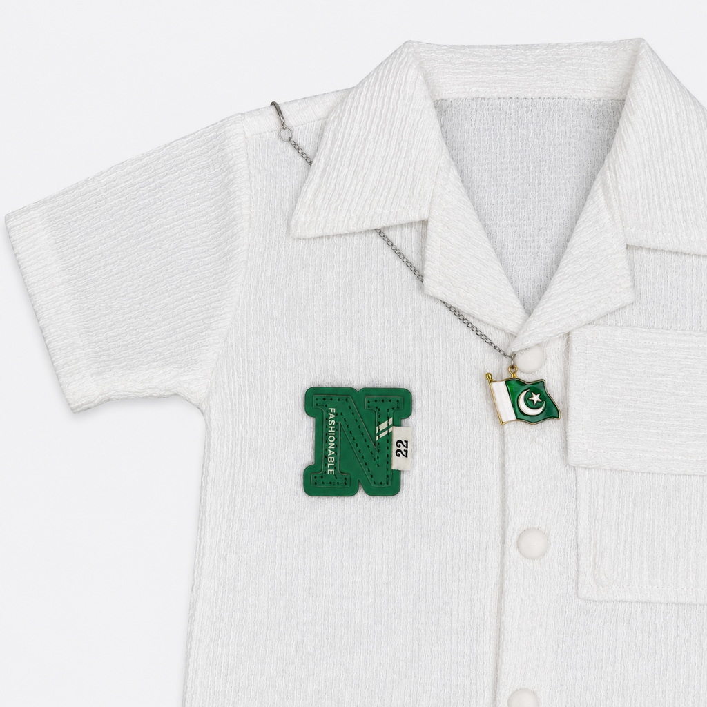 Boys White Independence Day 2 Piece Suit With Pakistan Flag Pendant – 1-4 Years
